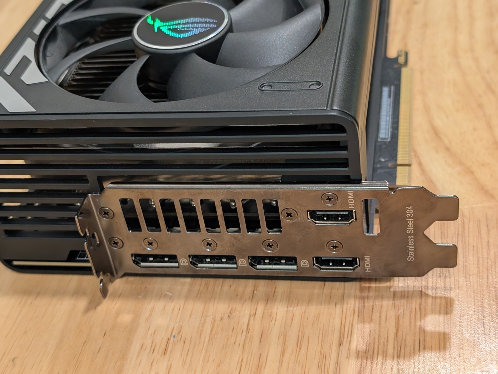 OFFERTA PREMIUM ASUS ROG Strix - Rtx 4090 24Gb Gddr6X recensione e prezzo