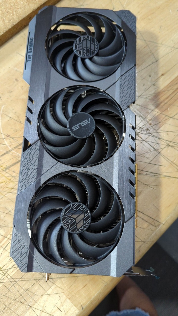 MIGLIORE OFFERTA BH PER PARTI  - Rtx 4090 24Gb Gddr6X recensione e prezzo